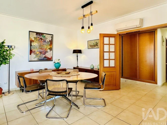 Apartamento T3 para Arrendamento em Portimão Foto 4