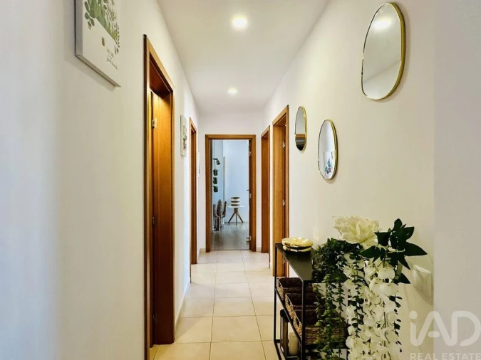 Apartamento T3 para Arrendamento em Portimão Foto 23