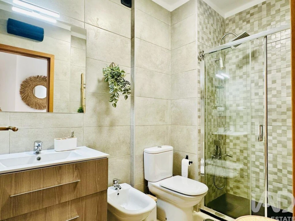 Apartamento T3 para Arrendamento em Portimão Foto 14