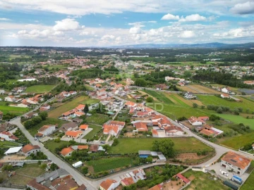 Terreno para Venda em Barrô e Aguada de Baixo