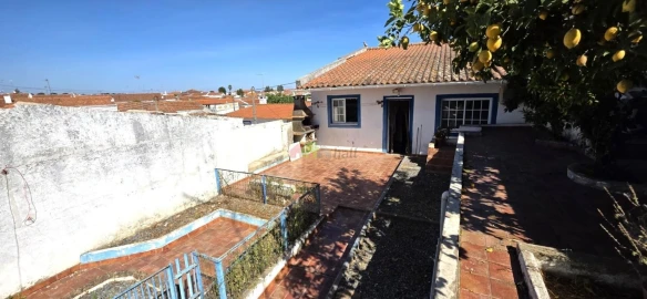 Moradia T3 para Venda em Albernoa e Trindade