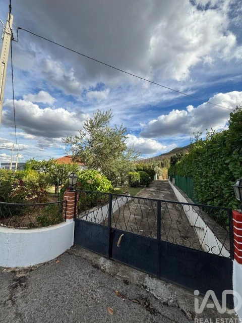 Moradia T3 para Venda em Montes da Senhora