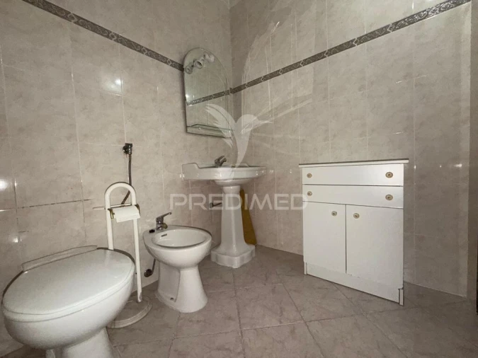 Apartamento T4 para Venda em Alhos Vedros Foto 14