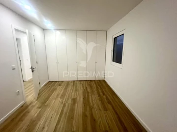 Moradia T3 para Venda em Canelas e Fermelã