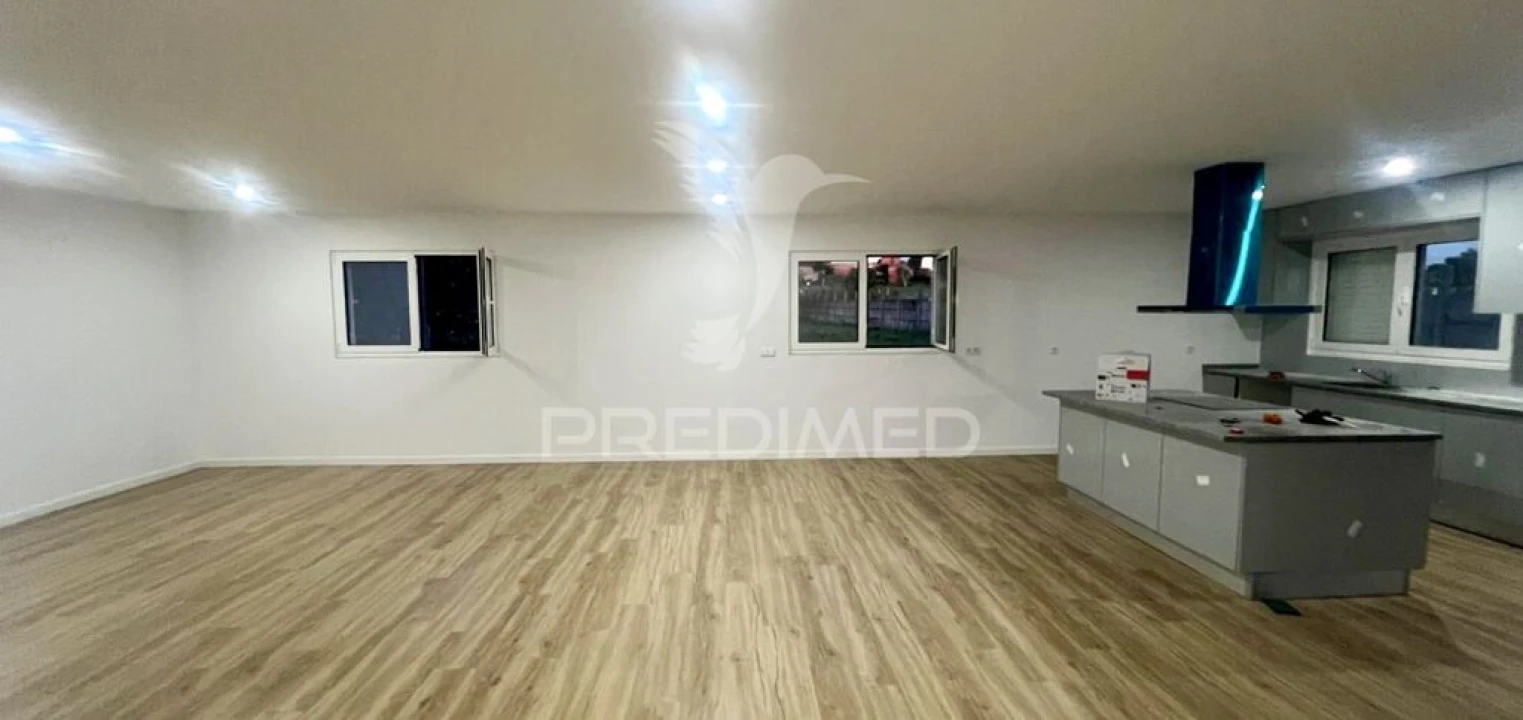 Moradia T3 para Venda em Canelas e Fermelã Foto 11