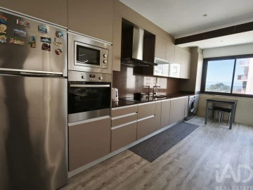 Apartamento T3 para Venda em Vila Praia de Ancora