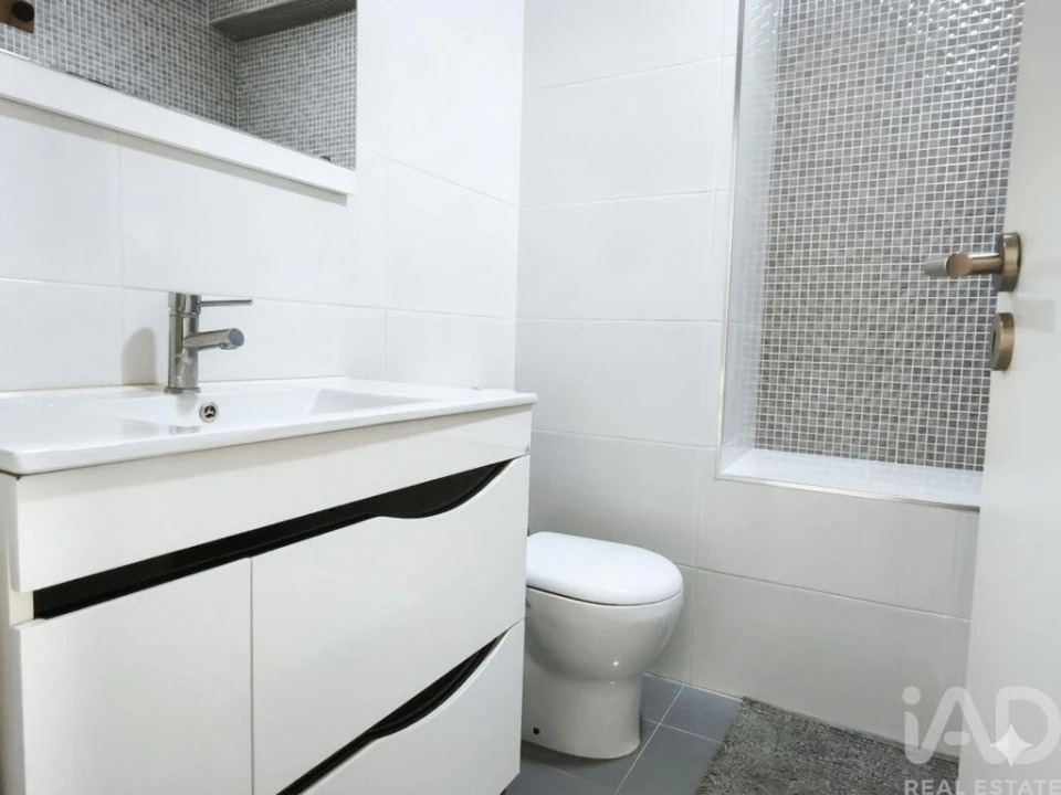Apartamento T3 para Venda em Vila Praia de Ancora Foto 29