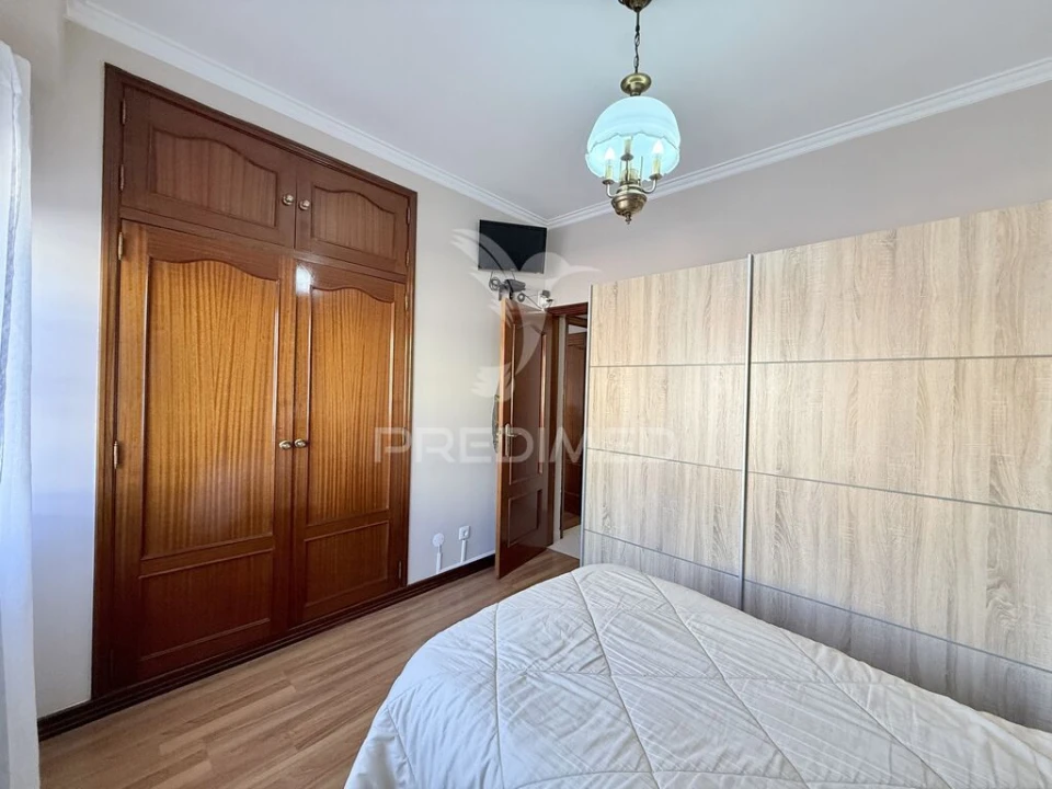 Apartamento T2 para Venda em Caparica e Trafaria Foto 11