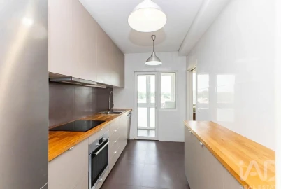 Apartamento para Venda em Aldoar, Foz do Douro e Nevogilde
