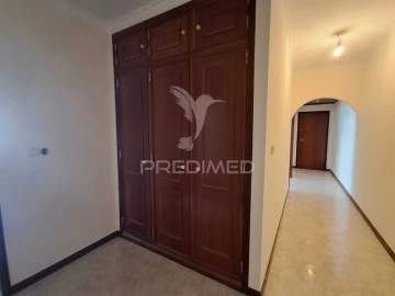 Apartamento T2 para Venda em Algueirão-Mem Martins