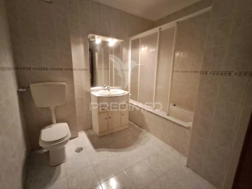 Apartamento T2 para Venda em Algueirão-Mem Martins