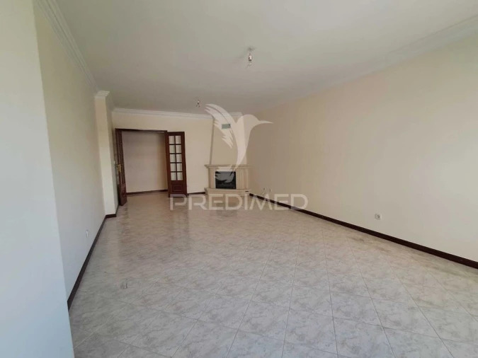 Apartamento T2 para Venda em Algueirão-Mem Martins Foto 19
