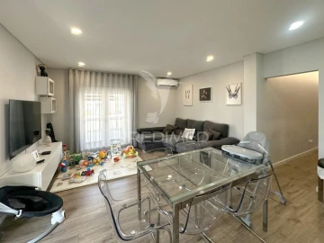 Apartamento T2 para Venda em Setubal (São Sebastião)