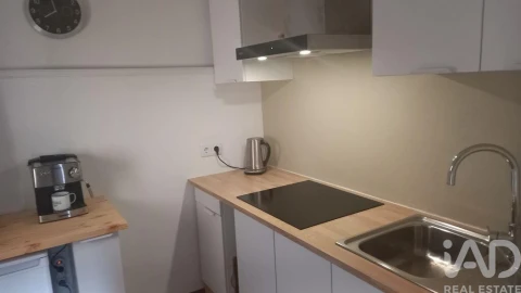 Moradia T2 para Venda em Freixo de Espada a Cinta e Mazouco