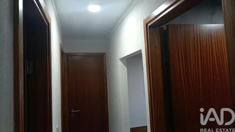 Moradia T2 para Venda em Freixo de Espada a Cinta e Mazouco