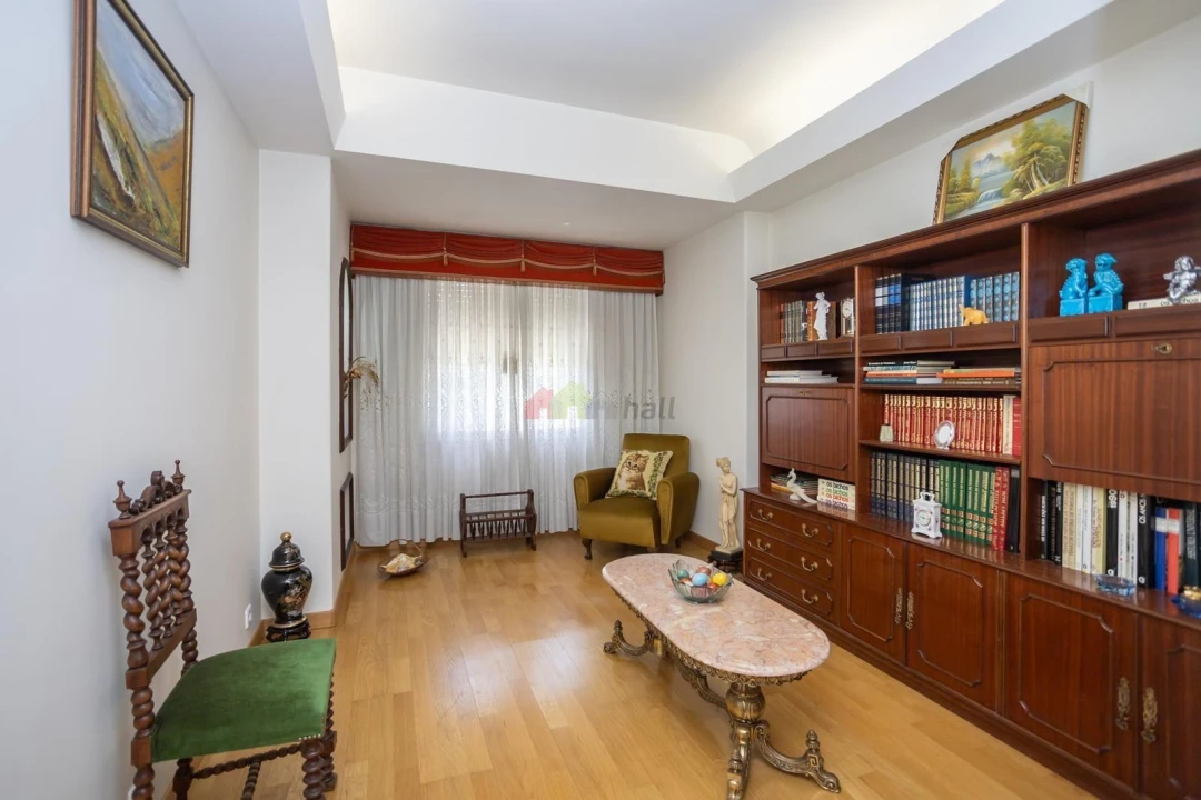 Apartamento T3 para Venda em Alfragide Foto 33