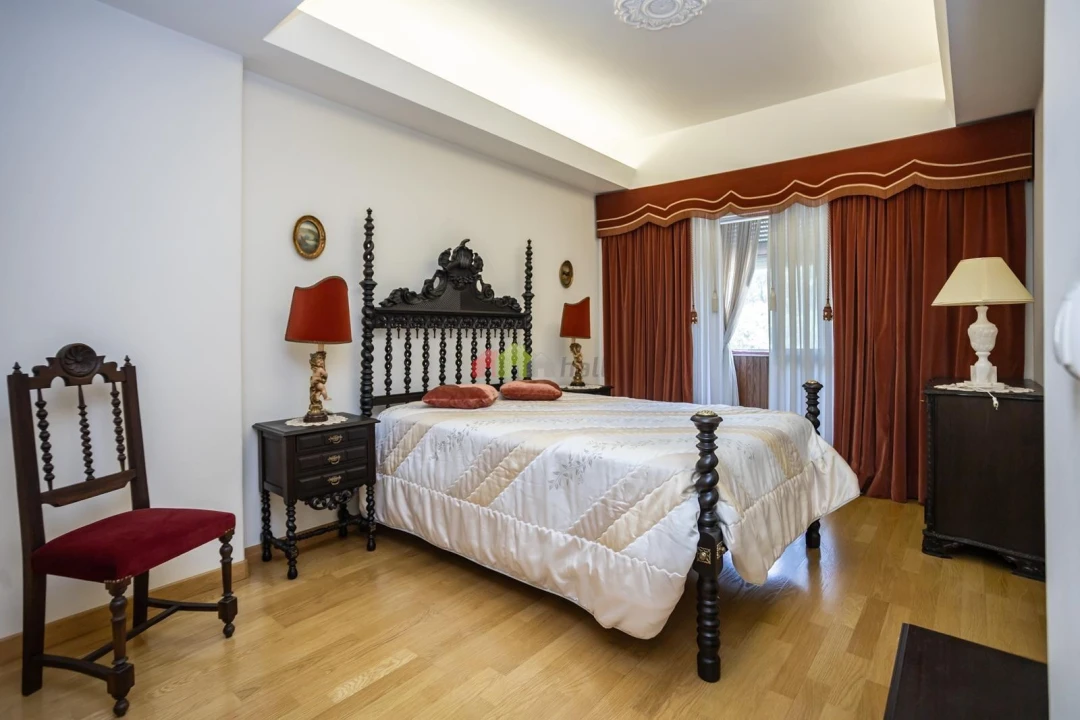 Apartamento T3 para Venda em Alfragide Foto 22