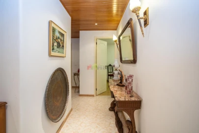 Apartamento T3 para Venda em Alfragide