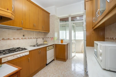 Apartamento T3 para Venda em Alfragide