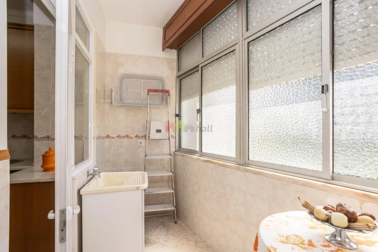 Apartamento T3 para Venda em Alfragide Foto 15