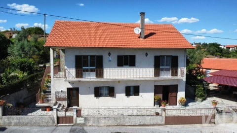 Moradia T5 para Venda em Graça