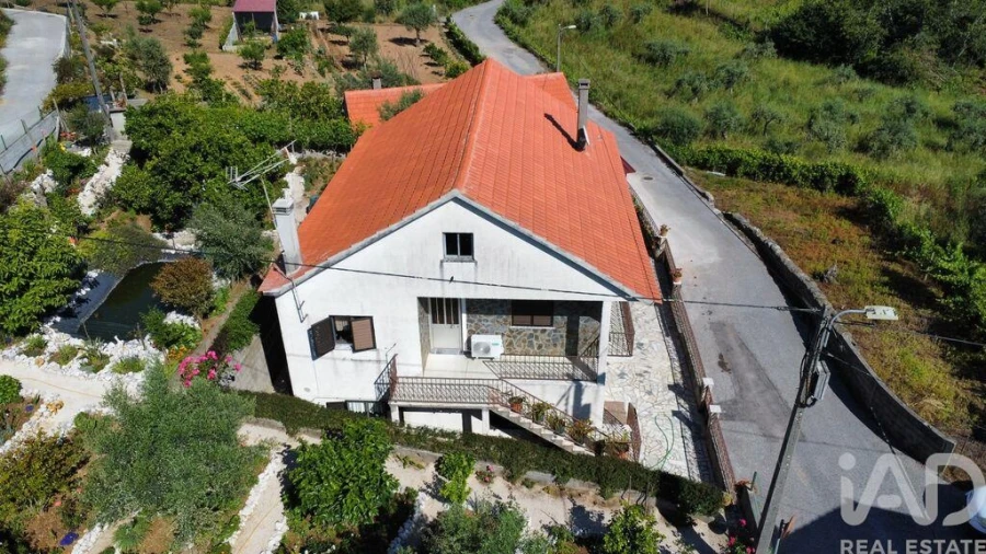 Moradia T5 para Venda em Graça Foto 4