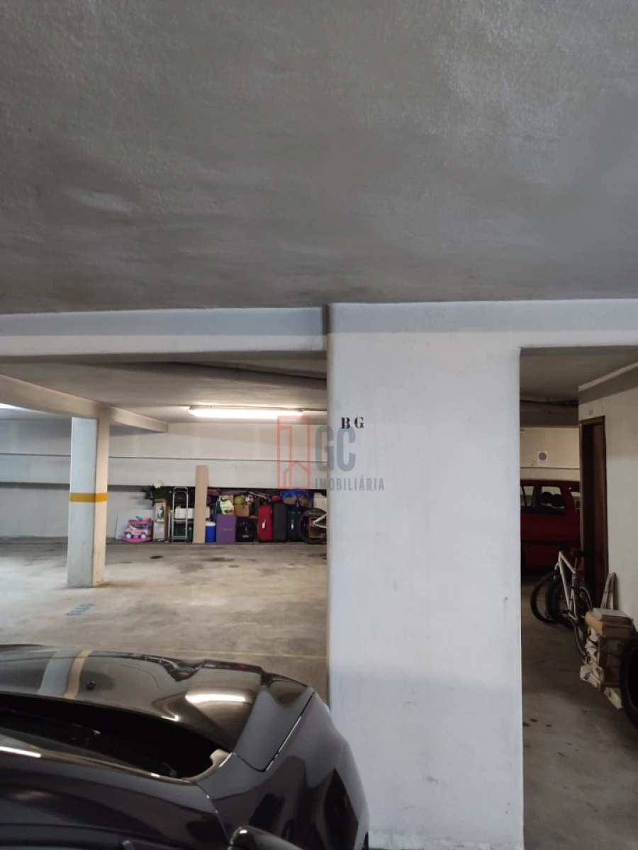 Apartamento T2 para Venda em Mafamude e Vilar do Paraíso Foto 18