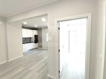 Apartamento T1 para Venda em Venteira
