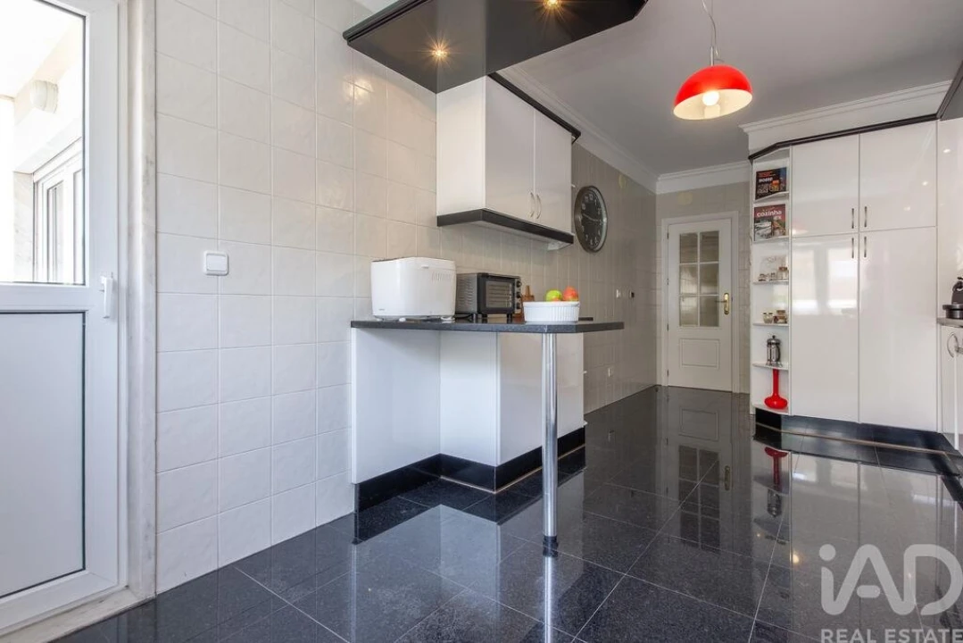 Apartamento para Venda em Carnaxide e Queijas Foto 21