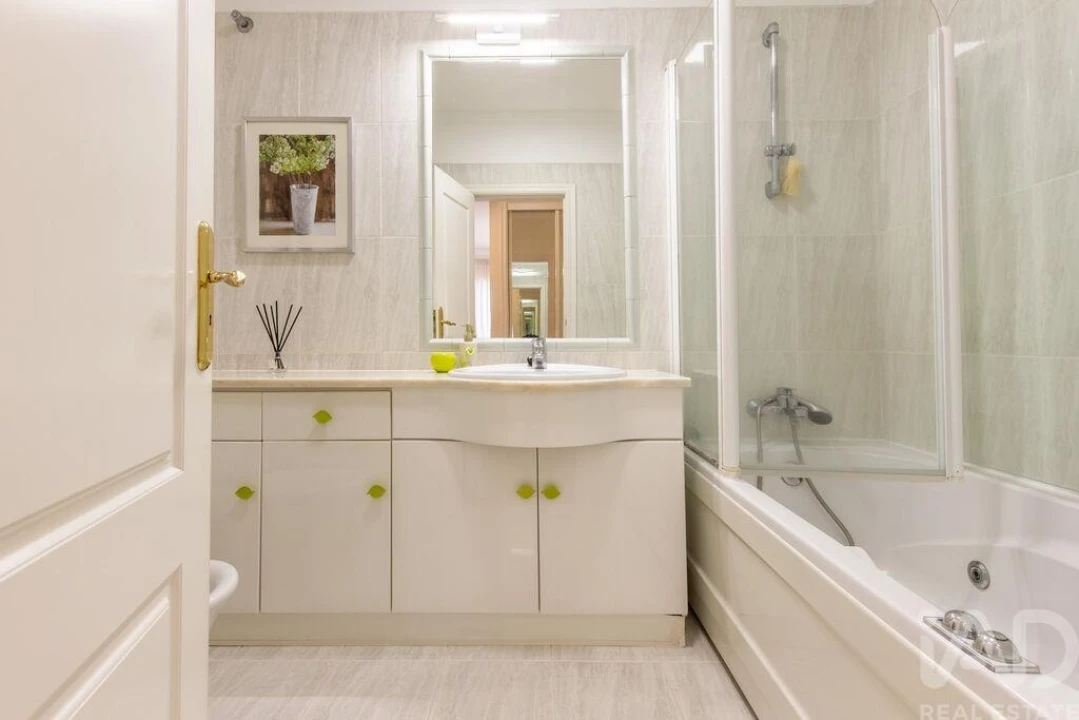 Apartamento para Venda em Carnaxide e Queijas Foto 14