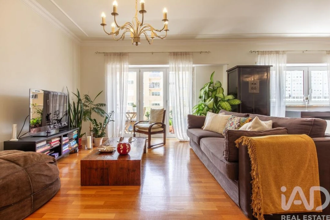 Apartamento para Venda em Carnaxide e Queijas Foto 5