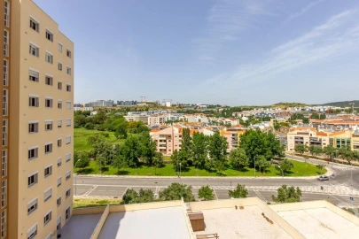 Apartamento para Venda em Carnaxide e Queijas
