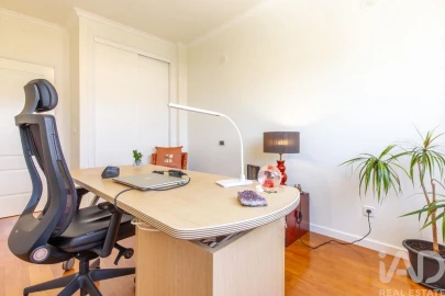 Apartamento para Venda em Carnaxide e Queijas