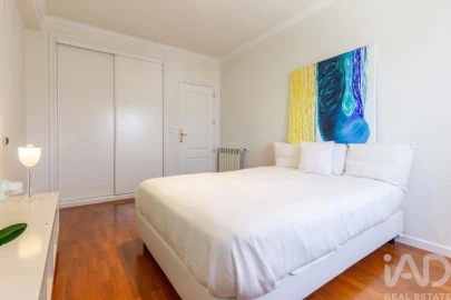 Apartamento para Venda em Carnaxide e Queijas