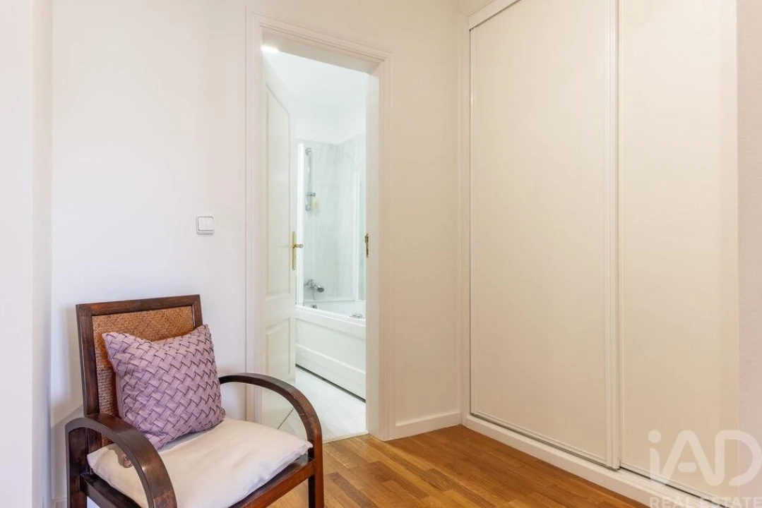 Apartamento para Venda em Carnaxide e Queijas Foto 11