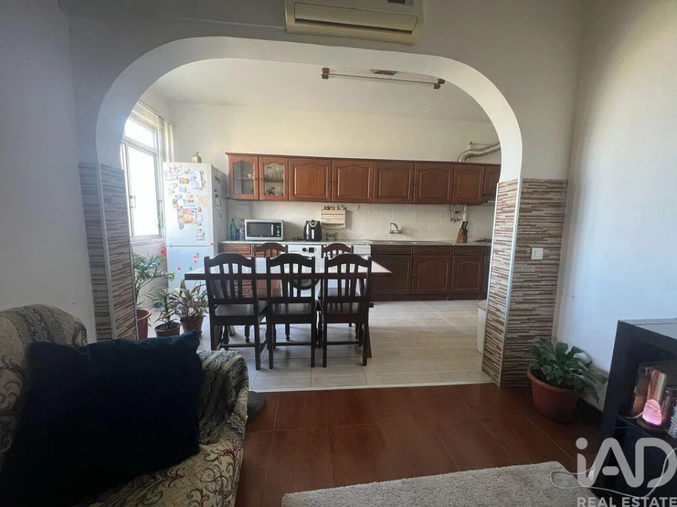 Apartamento T2 para Venda em Palmela Foto 6