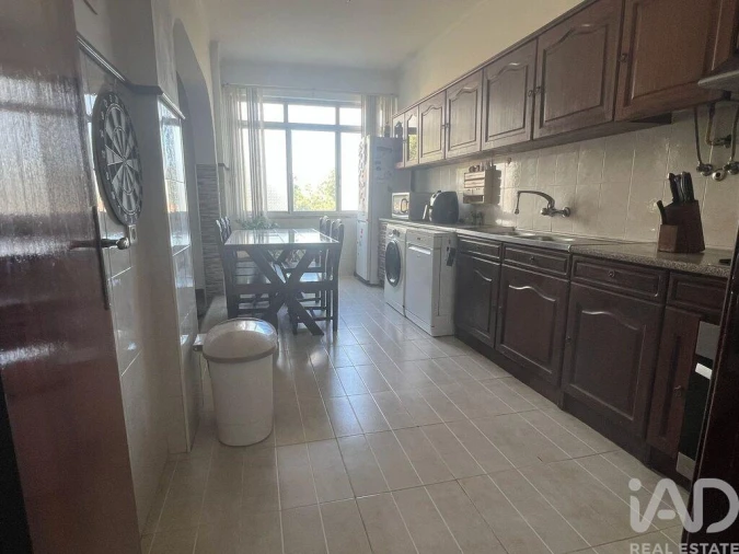 Apartamento T2 para Venda em Palmela Foto 3