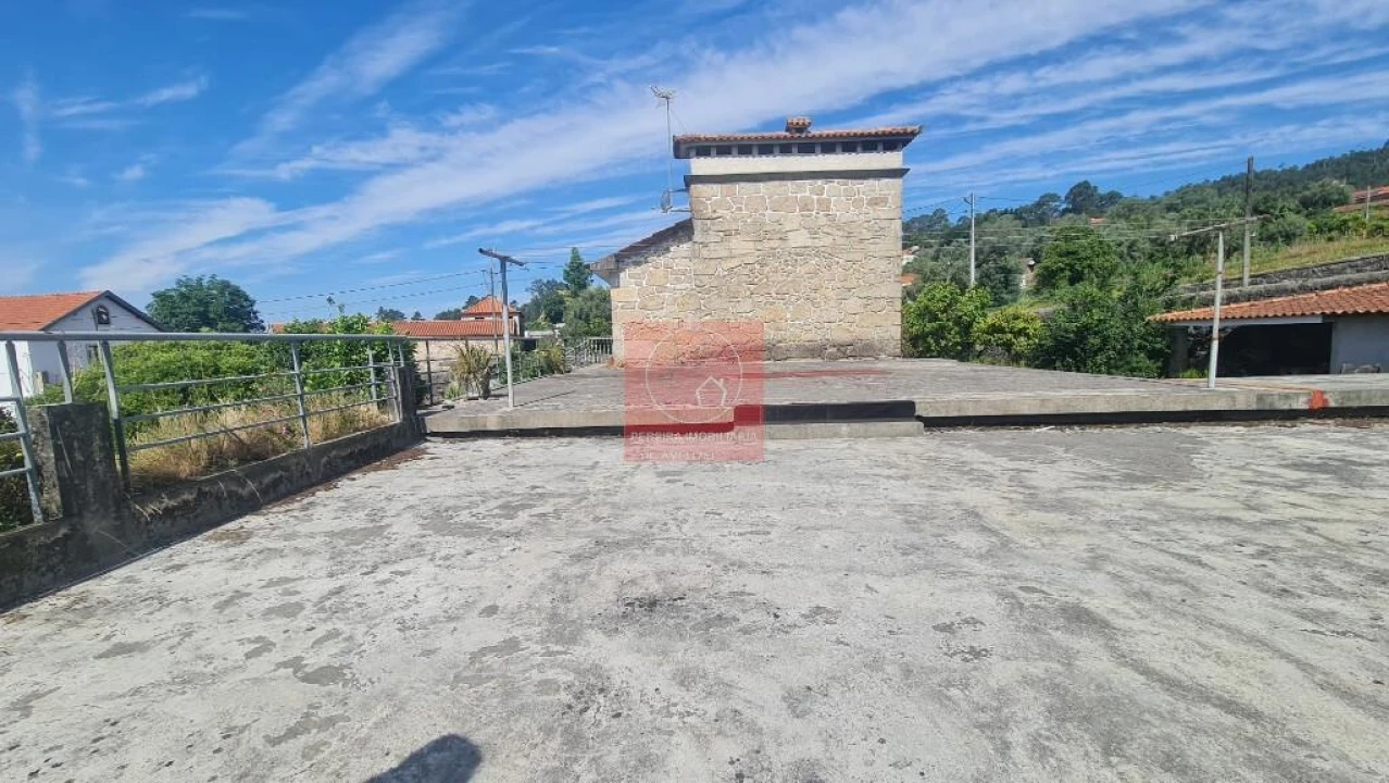 Quinta T5 para Venda em Creixomil e Mariz Foto 10