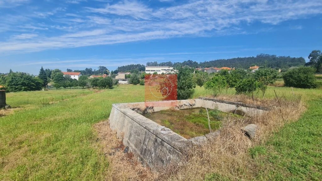 Quinta T5 para Venda em Creixomil e Mariz Foto 2