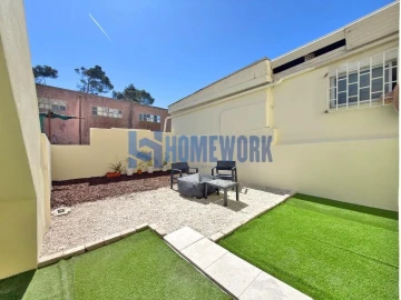 Apartamento T1 para Venda em Camarate, Unhos e Apelação