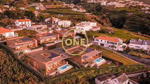 Moradia T3 para Venda em Estreito da Calheta