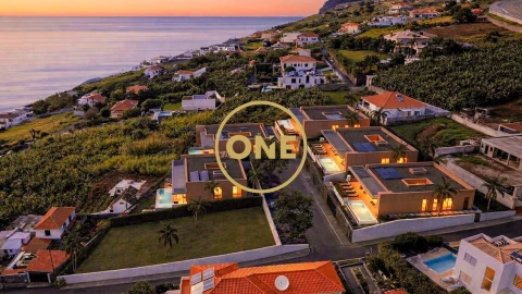 Moradia T3 para Venda em Estreito da Calheta