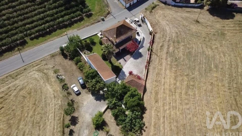 Quinta T4 para Venda em Achete, Azoia de Baixo e Póvoa de Santarém