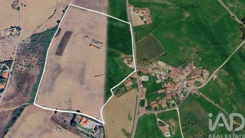 Quinta T4 para Venda em Achete, Azoia de Baixo e Póvoa de Santarém