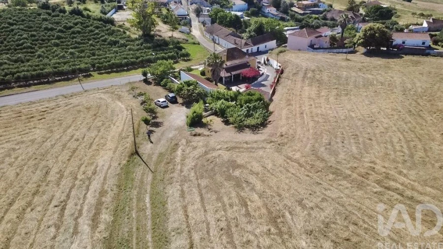 Quinta T4 para Venda em Achete, Azoia de Baixo e Póvoa de Santarém Foto 2