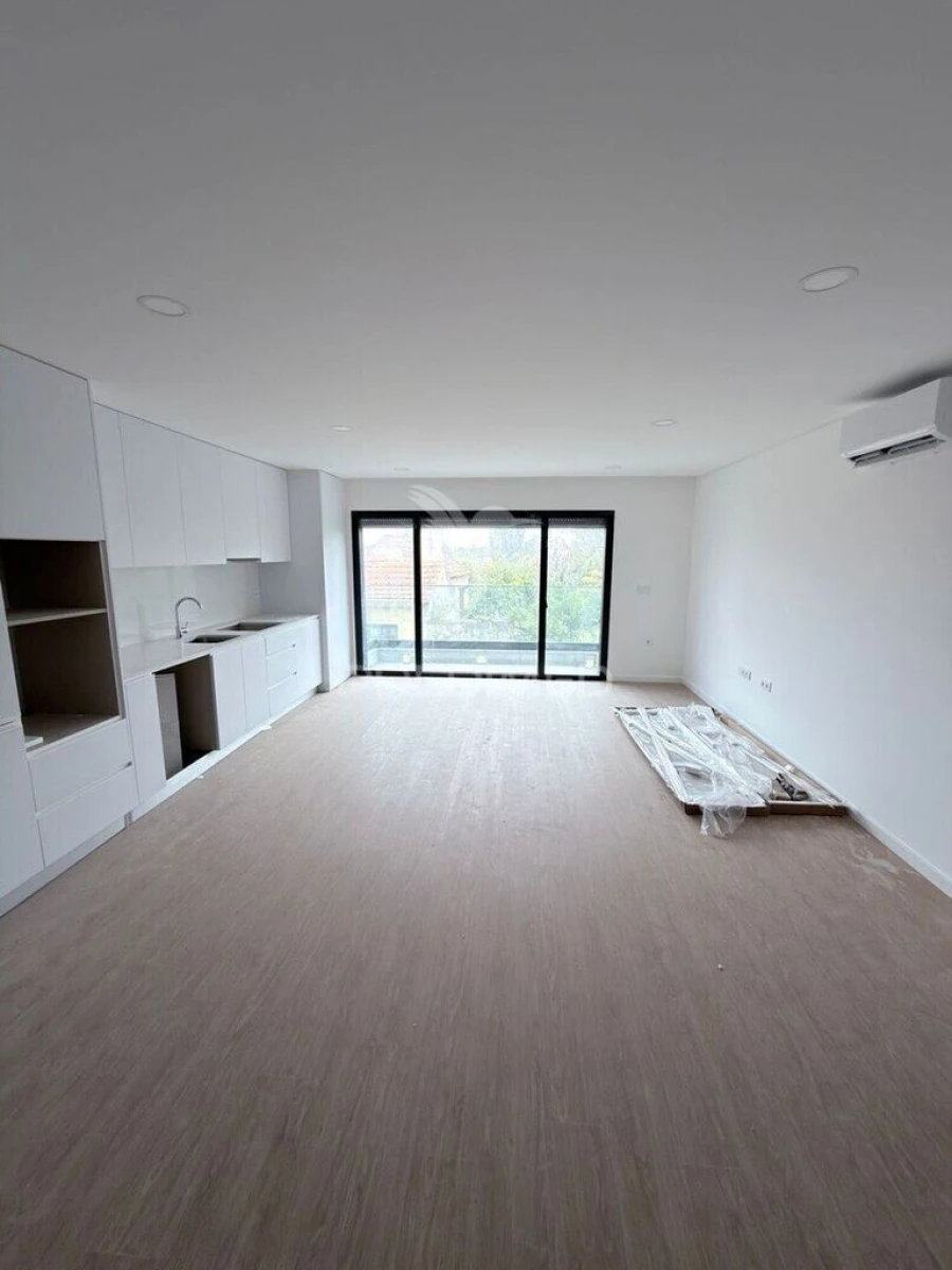 Apartamento T2 para Venda em Esgueira Foto 6