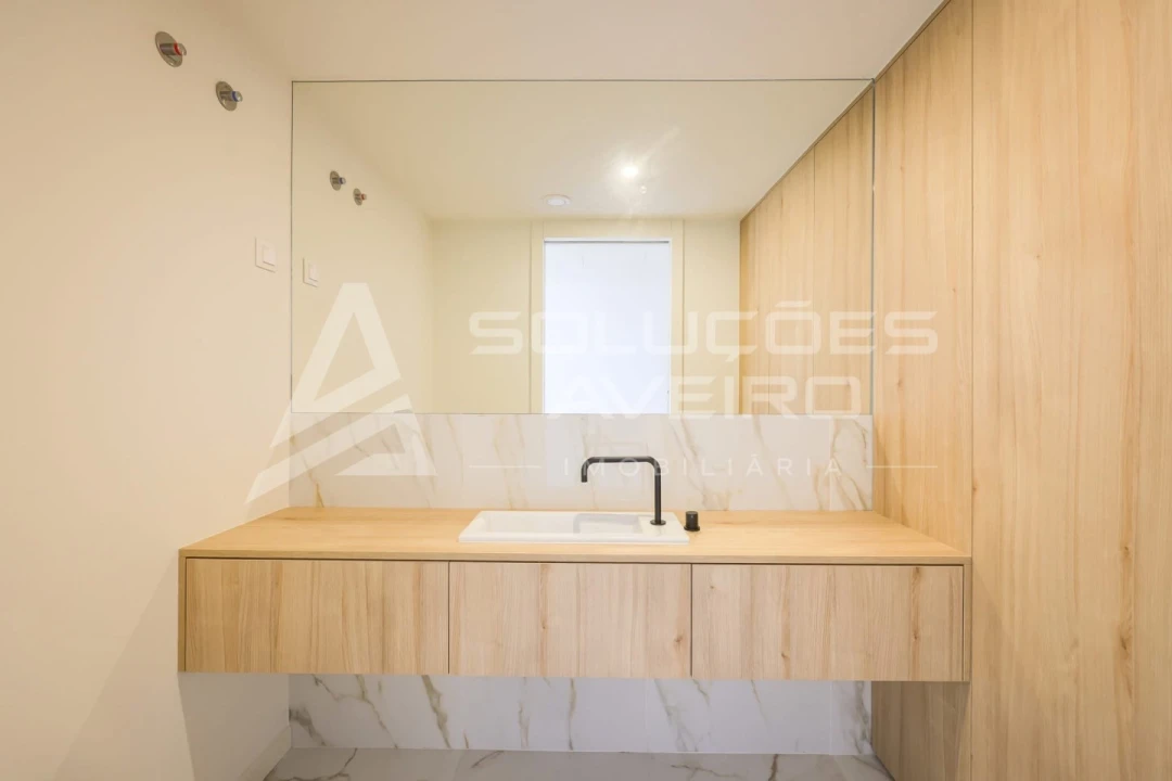 Apartamento T3 para Venda em Glória e Vera Cruz Foto 22