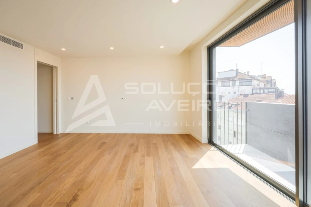 Apartamento T3 para Venda em Glória e Vera Cruz Foto 26
