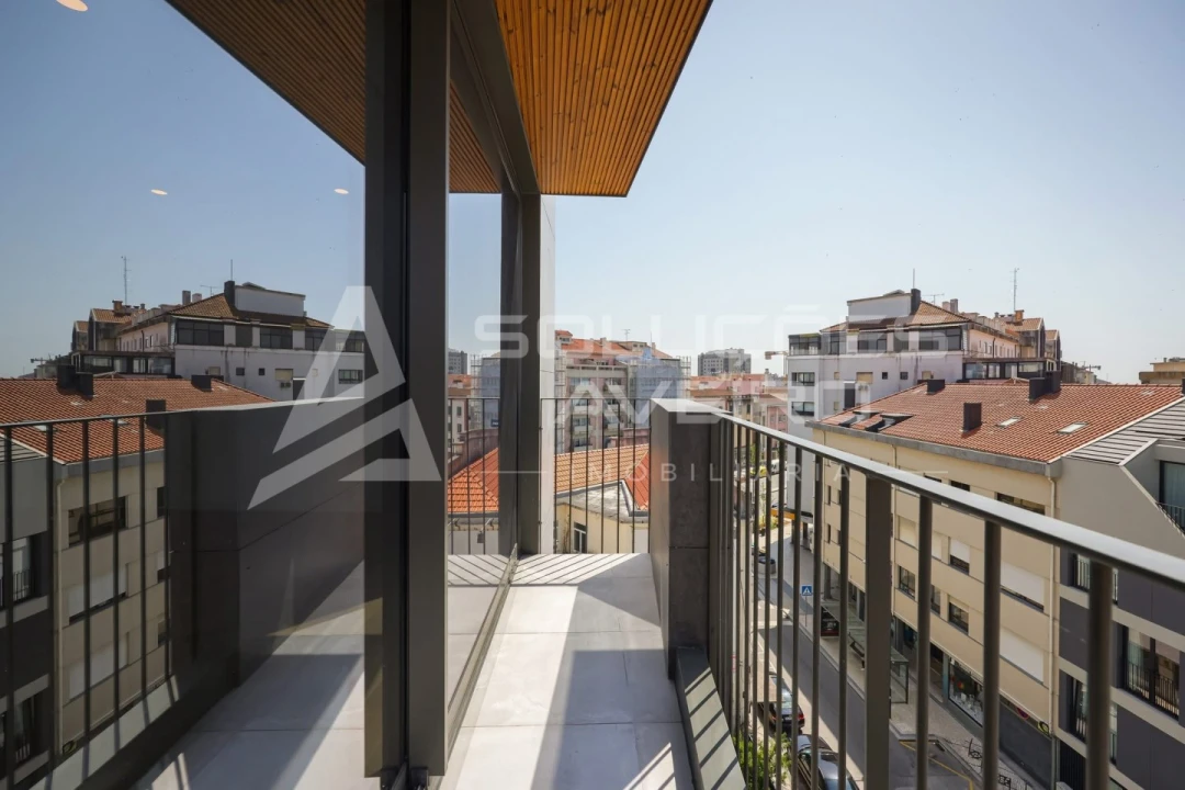 Apartamento T3 para Venda em Glória e Vera Cruz Foto 31