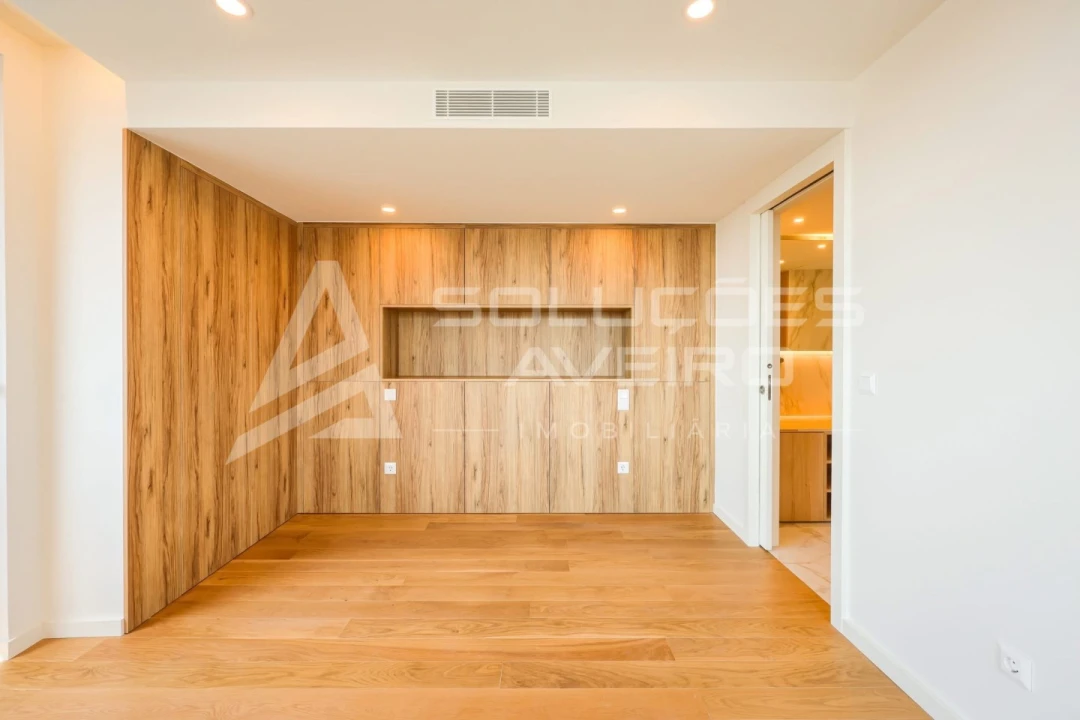 Apartamento T3 para Venda em Glória e Vera Cruz Foto 49